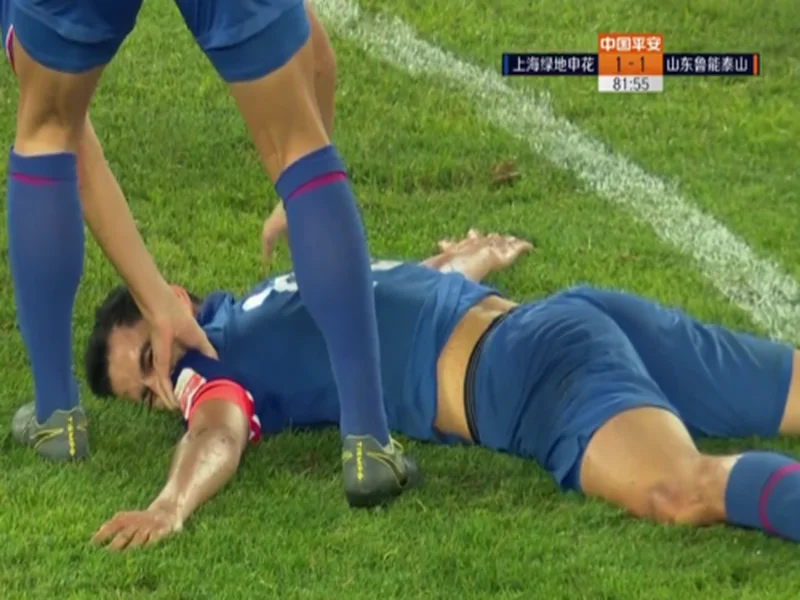 莫雷诺：申花是我的家希望可以常回来看看 想和球迷有正式的告别